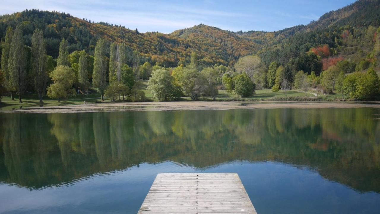 L'Oustal Des Amis Villa Belcaire Екстериор снимка